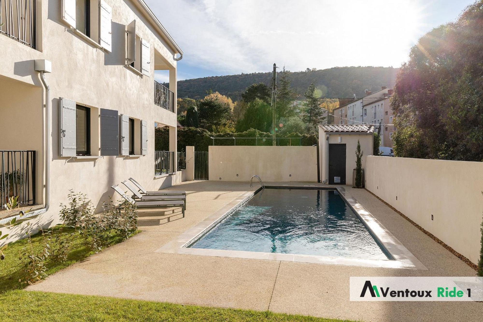 Ventoux Ride Apartamento Malaucène Exterior foto