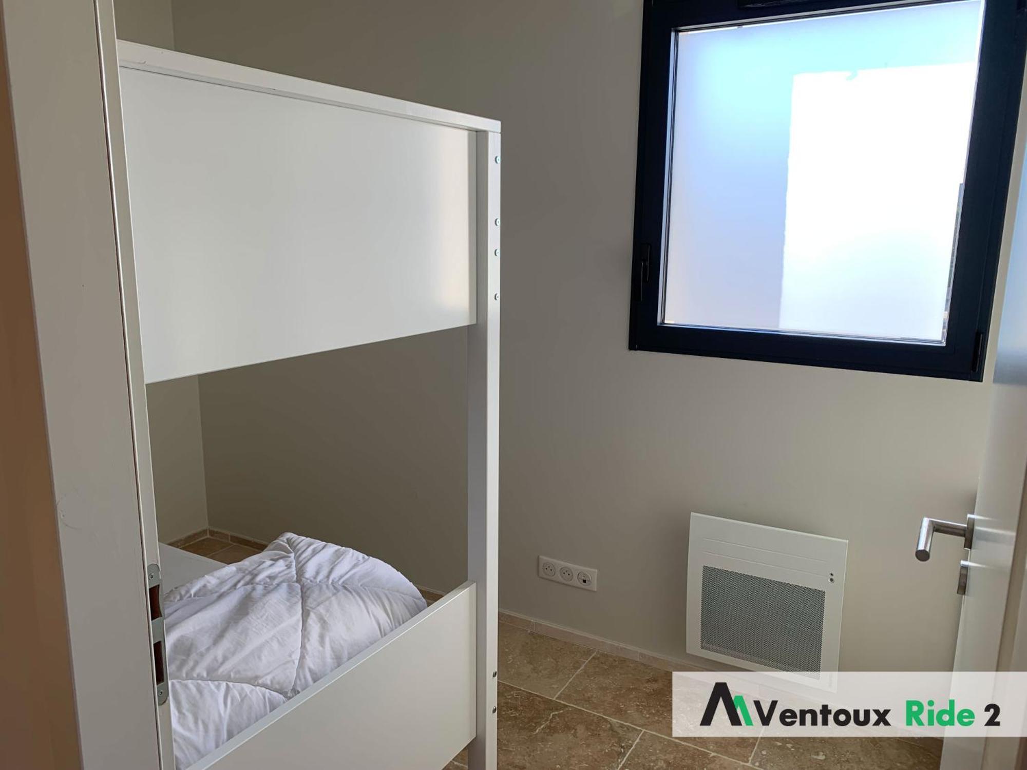 Ventoux Ride Apartamento Malaucène Quarto foto