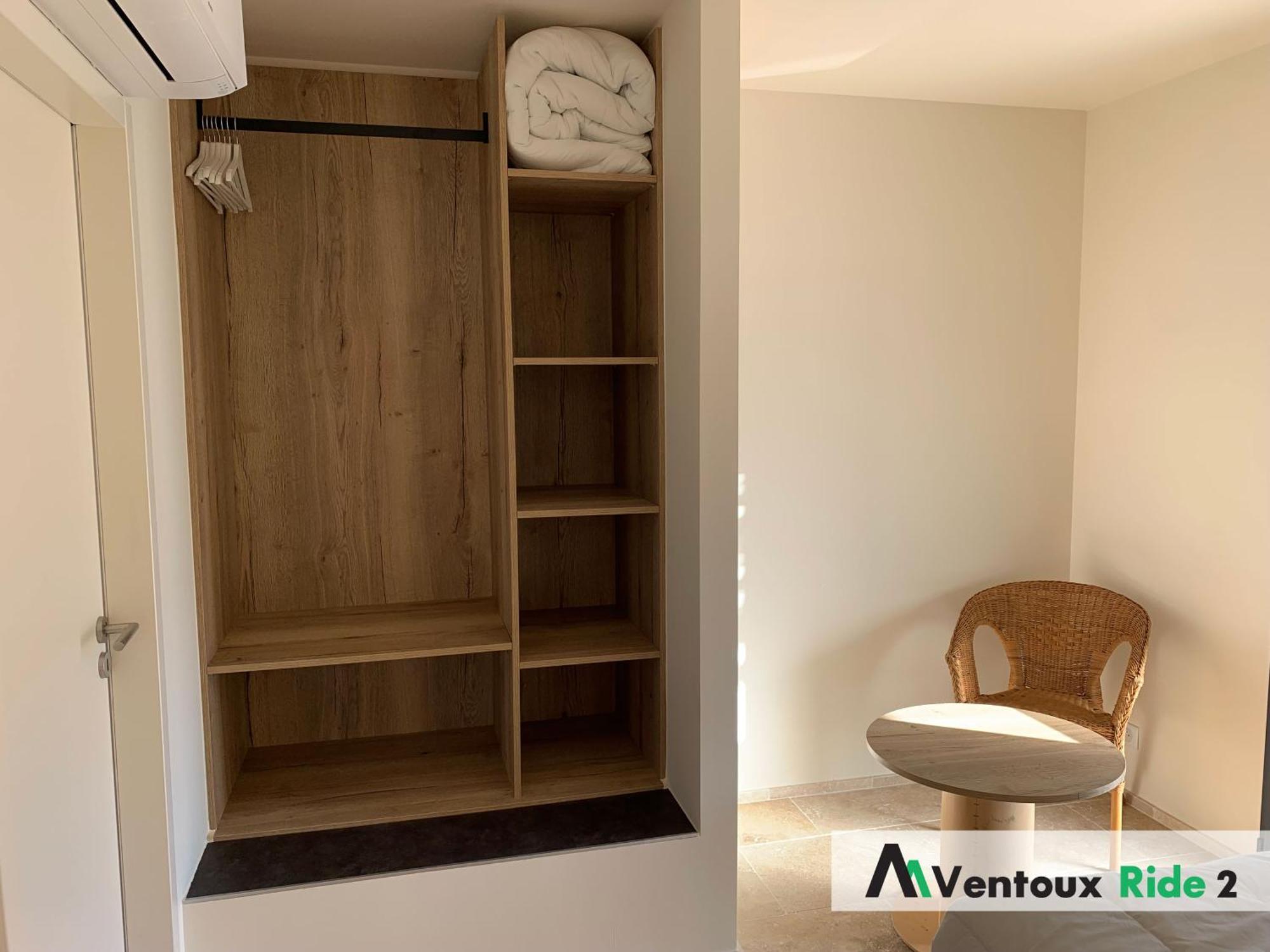 Ventoux Ride Apartamento Malaucène Quarto foto