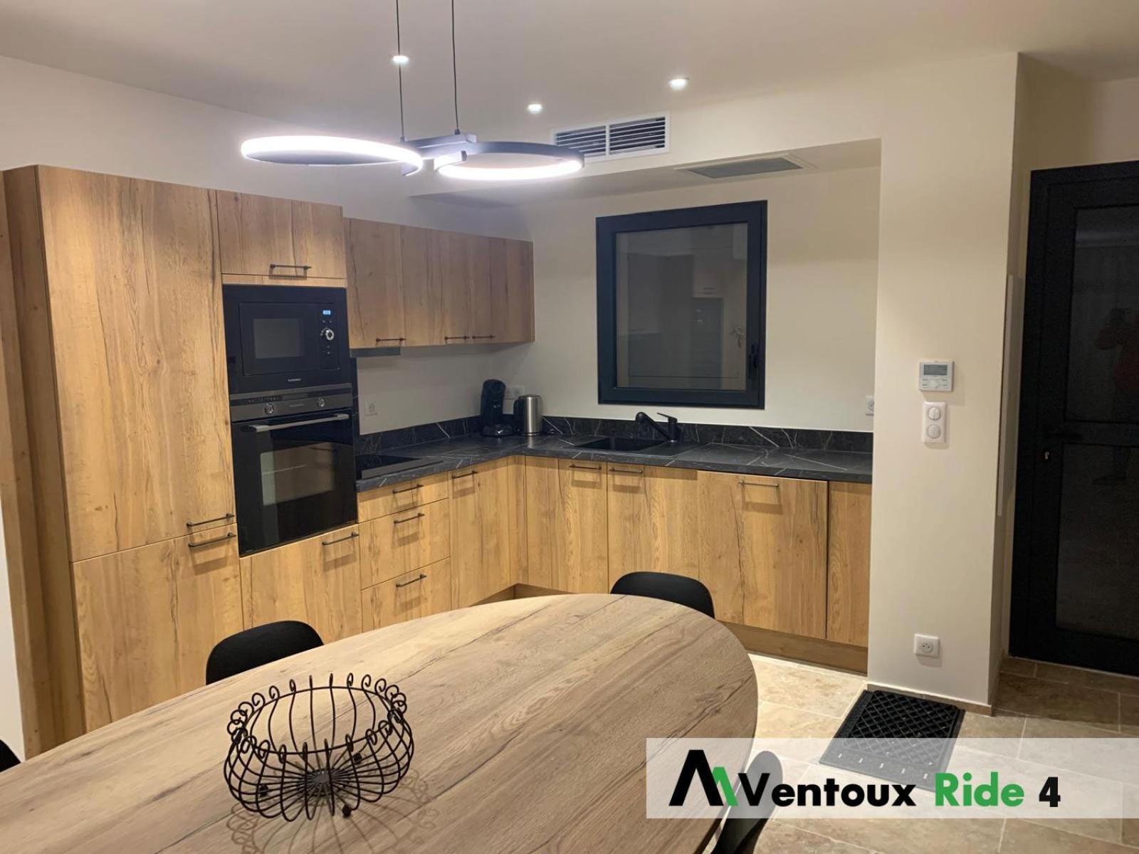 Ventoux Ride Apartamento Malaucène Quarto foto