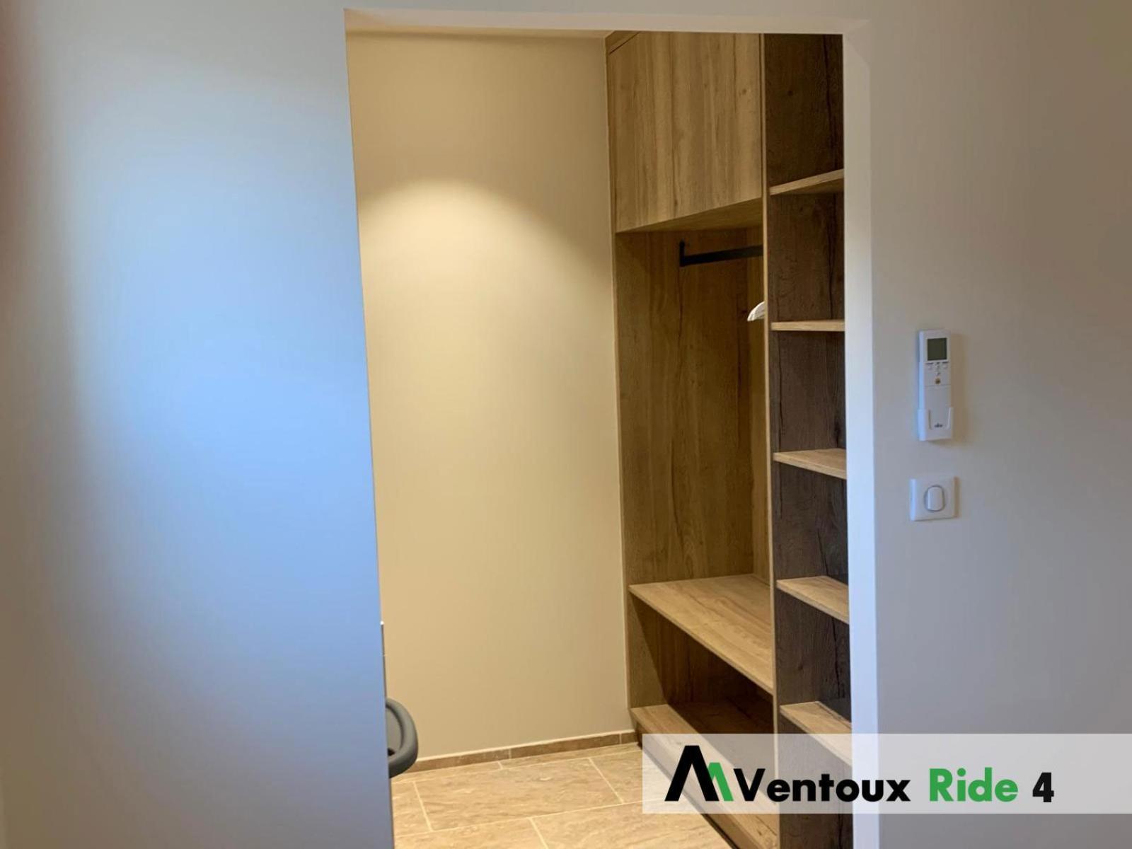 Ventoux Ride Apartamento Malaucène Quarto foto